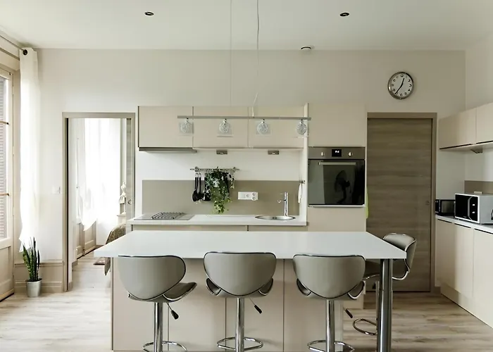 公寓 Carla's Residences - Le Bernascon 艾克斯莱班