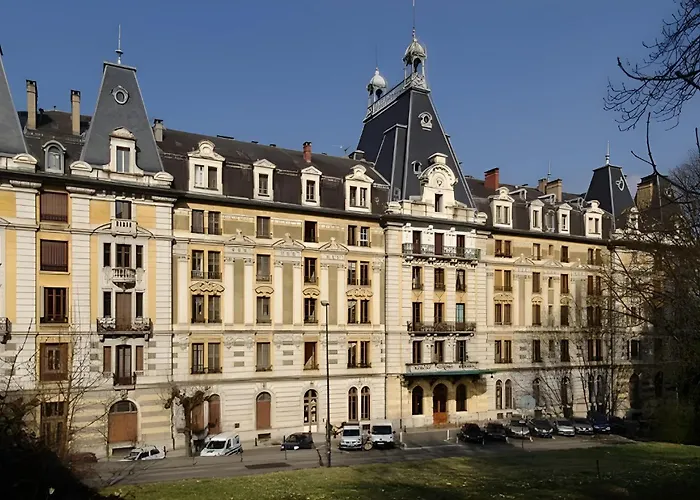 公寓 Carla's Residences - Le Bernascon