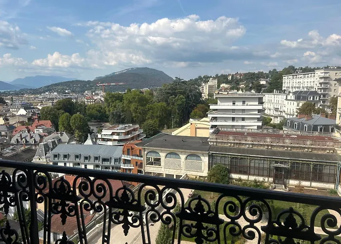 Carla's Residences - Le Bernascon 艾克斯莱班