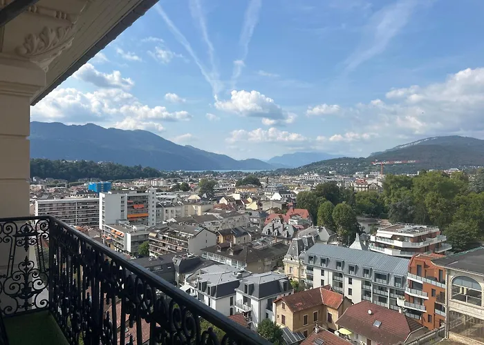 Carla's Residences - Le Bernascon 公寓